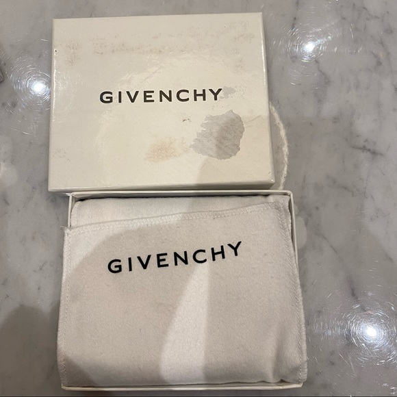 Givenchy floral bifold wallet - Picture 7 of 7